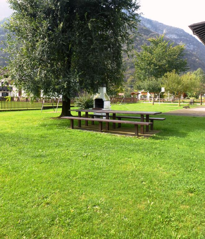 Casa Enrico Apartment Pieve Di Ledro Ruang foto